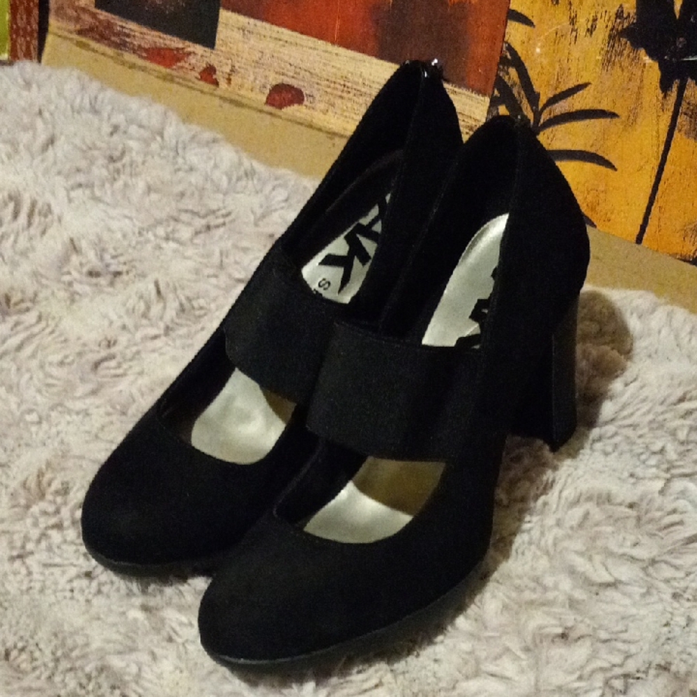 Anne Klein Black Suede Heels